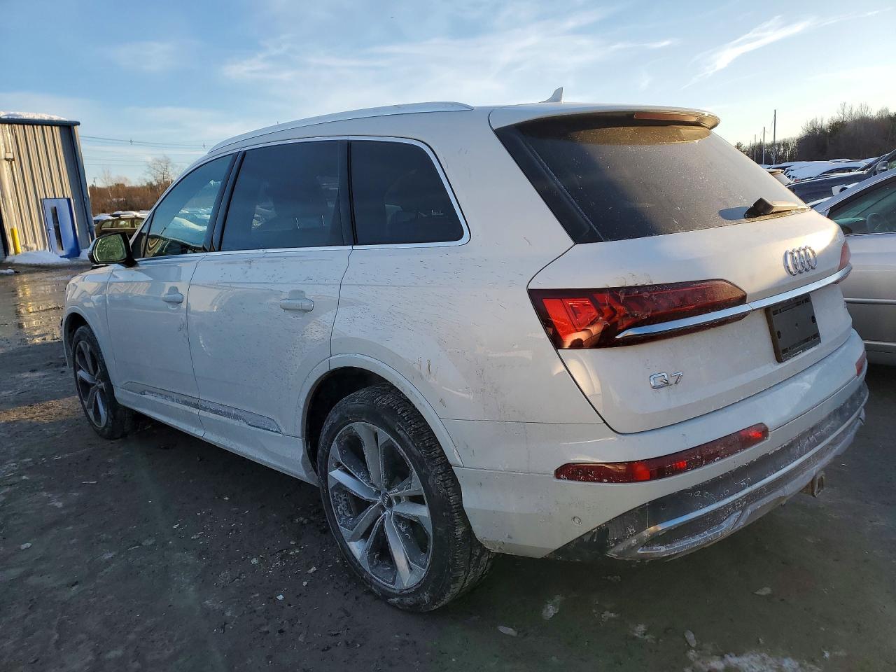 2020 Audi Q7 Premium Plus - Фото 2
