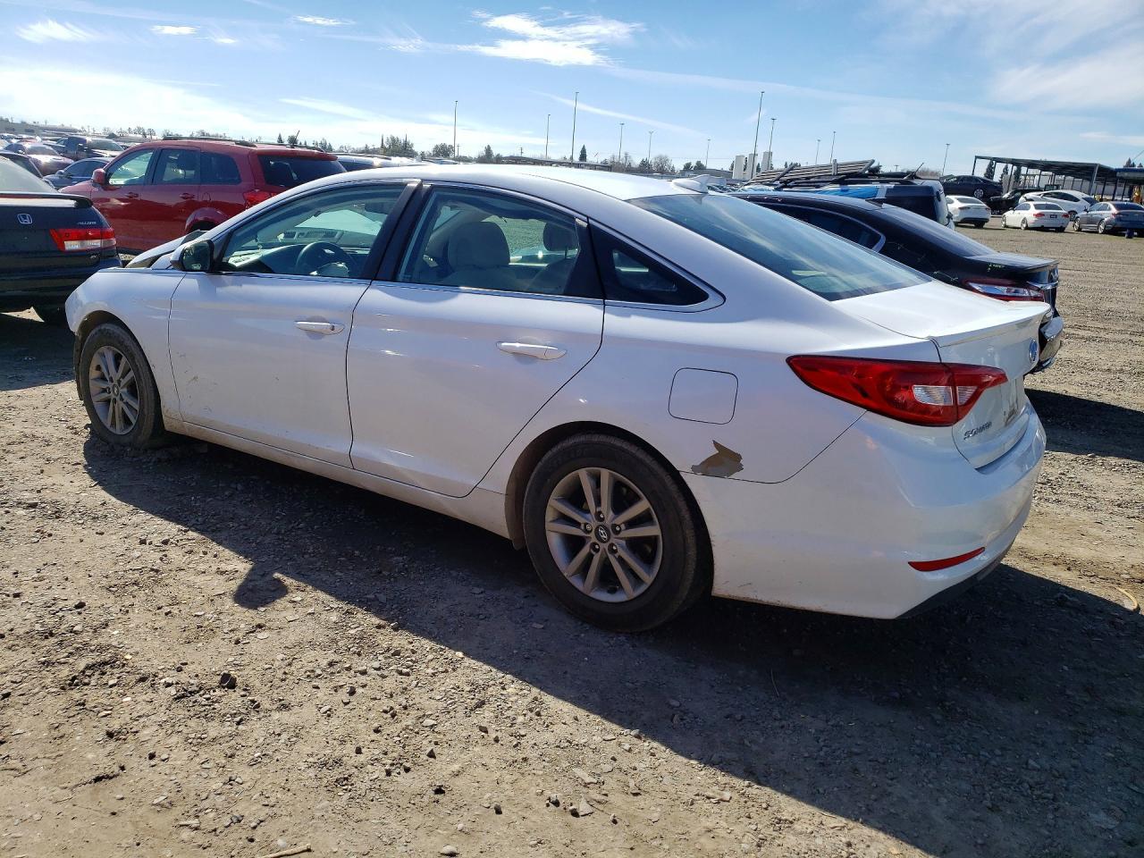 2015 Hyundai Sonata Se - Image 2