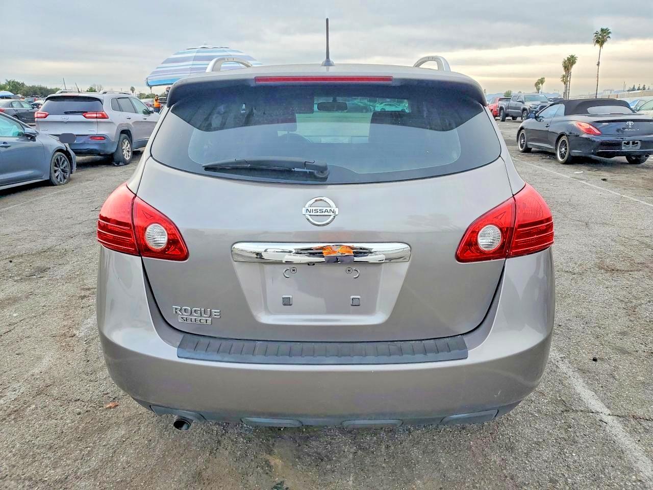 2015 Nissan Rogue Select S - Фото 6