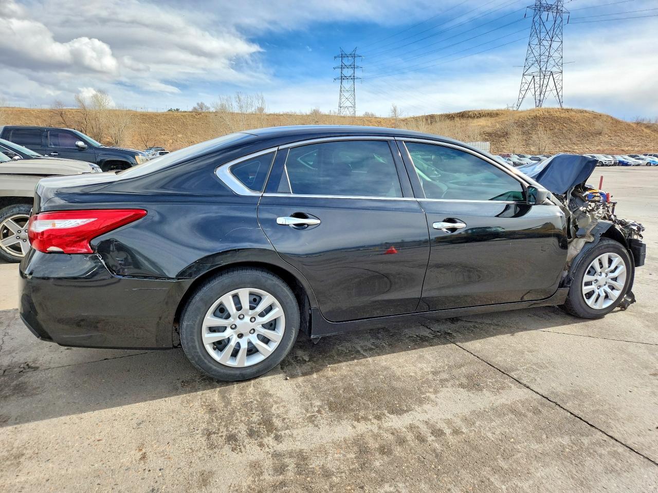 2016 Nissan Altima 2.5 S - Фото 3