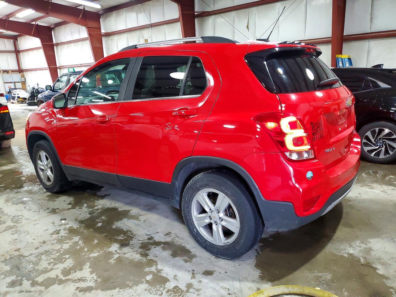 2017 Chevrolet Trax 1Lt - Image 2