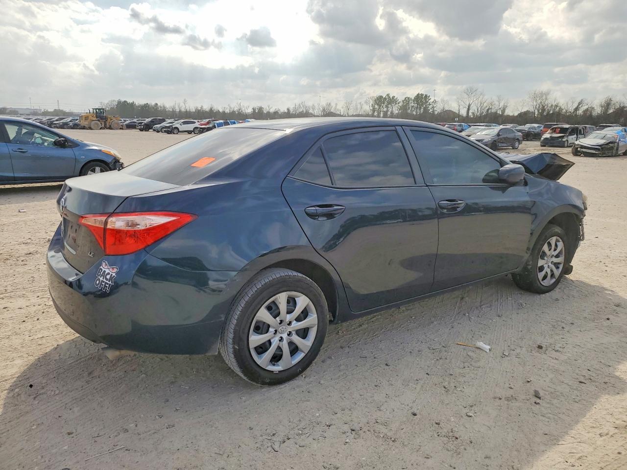 2018 Toyota Corolla L - Image 3