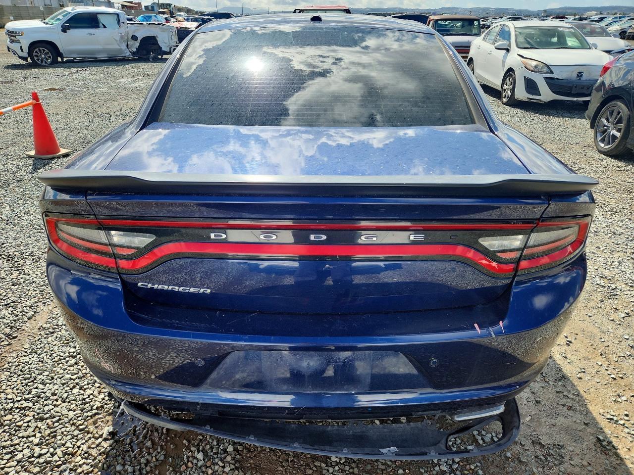 2015 Dodge Charger Se - Image 6