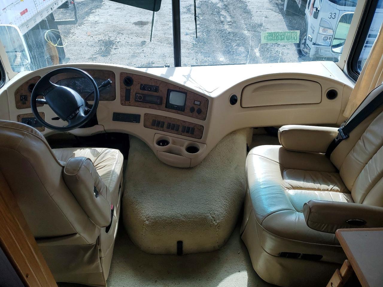 2000 Ford Santara Rv - Image 5