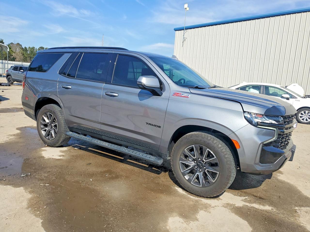 2021 Chevrolet Tahoe K1500 Z71 - Фото 4