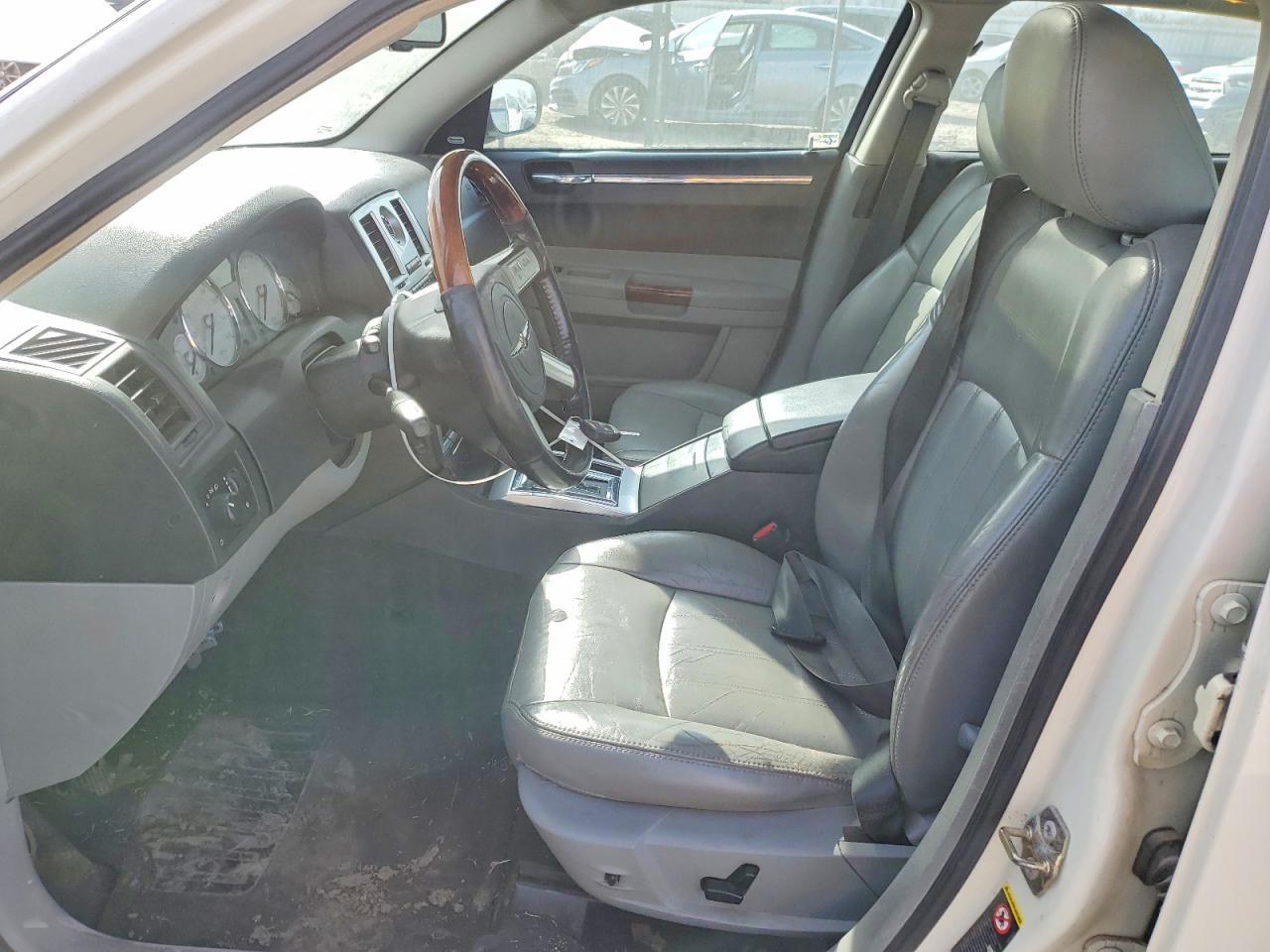 2006 Chrysler 300C - Фото 7