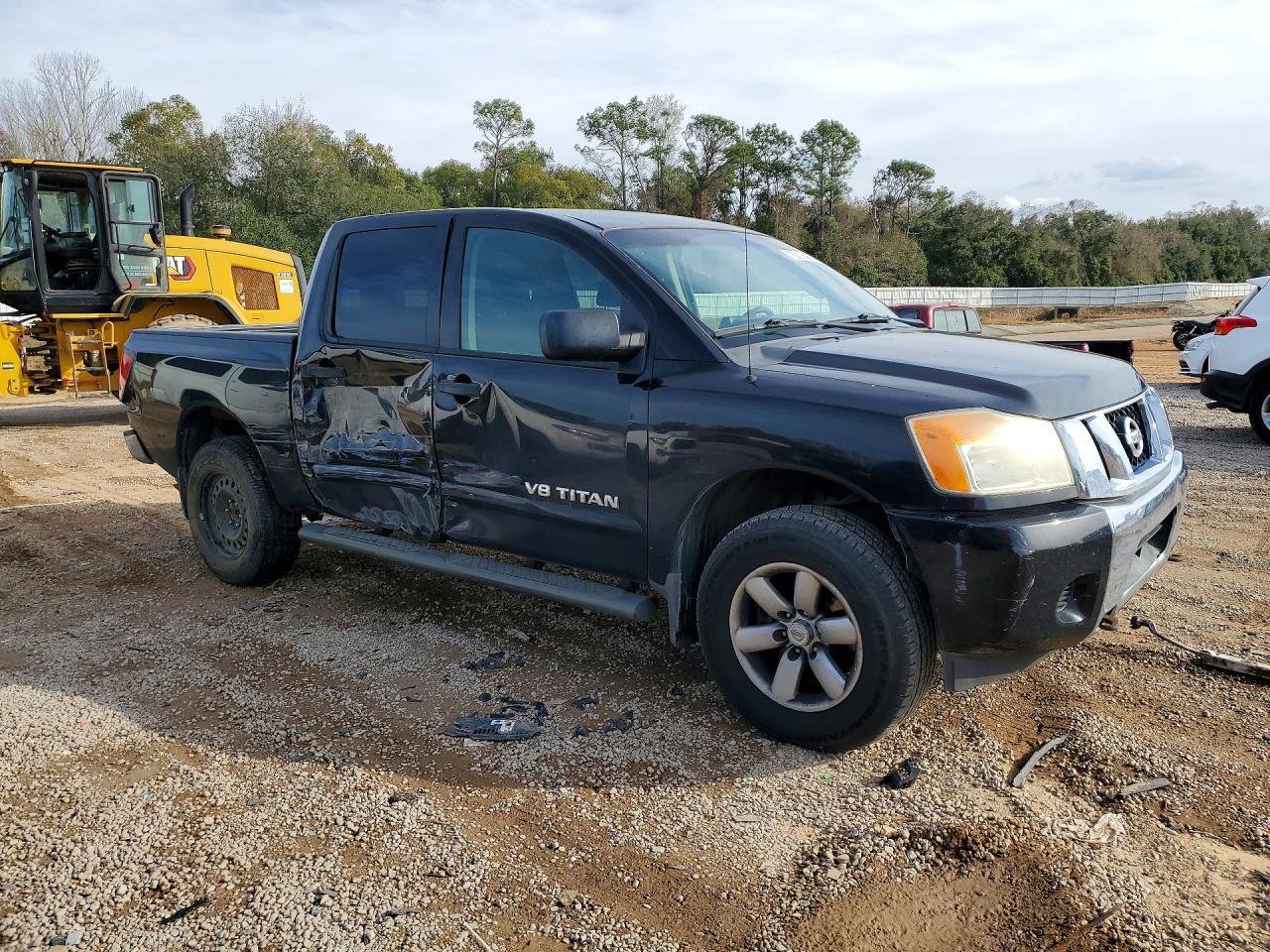 2013 Nissan Titan S - Фото 4