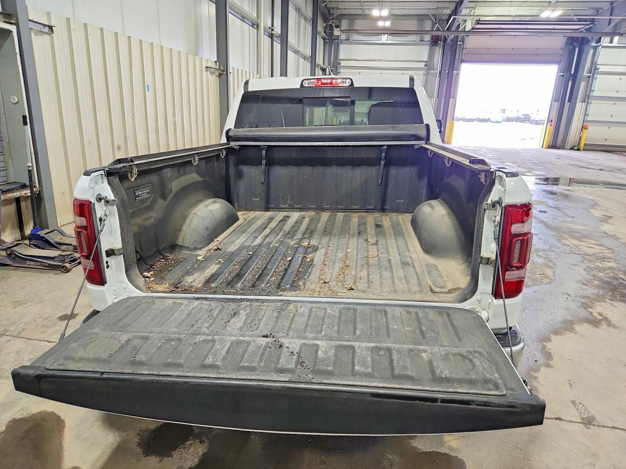 2022 Ram 1500 Laramie - Фото 6