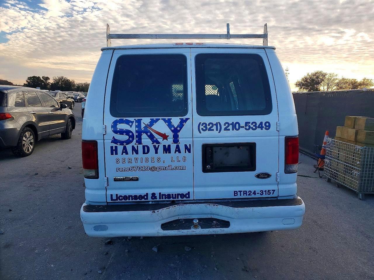 2006 Ford Econoline E150 Van - Фото 6