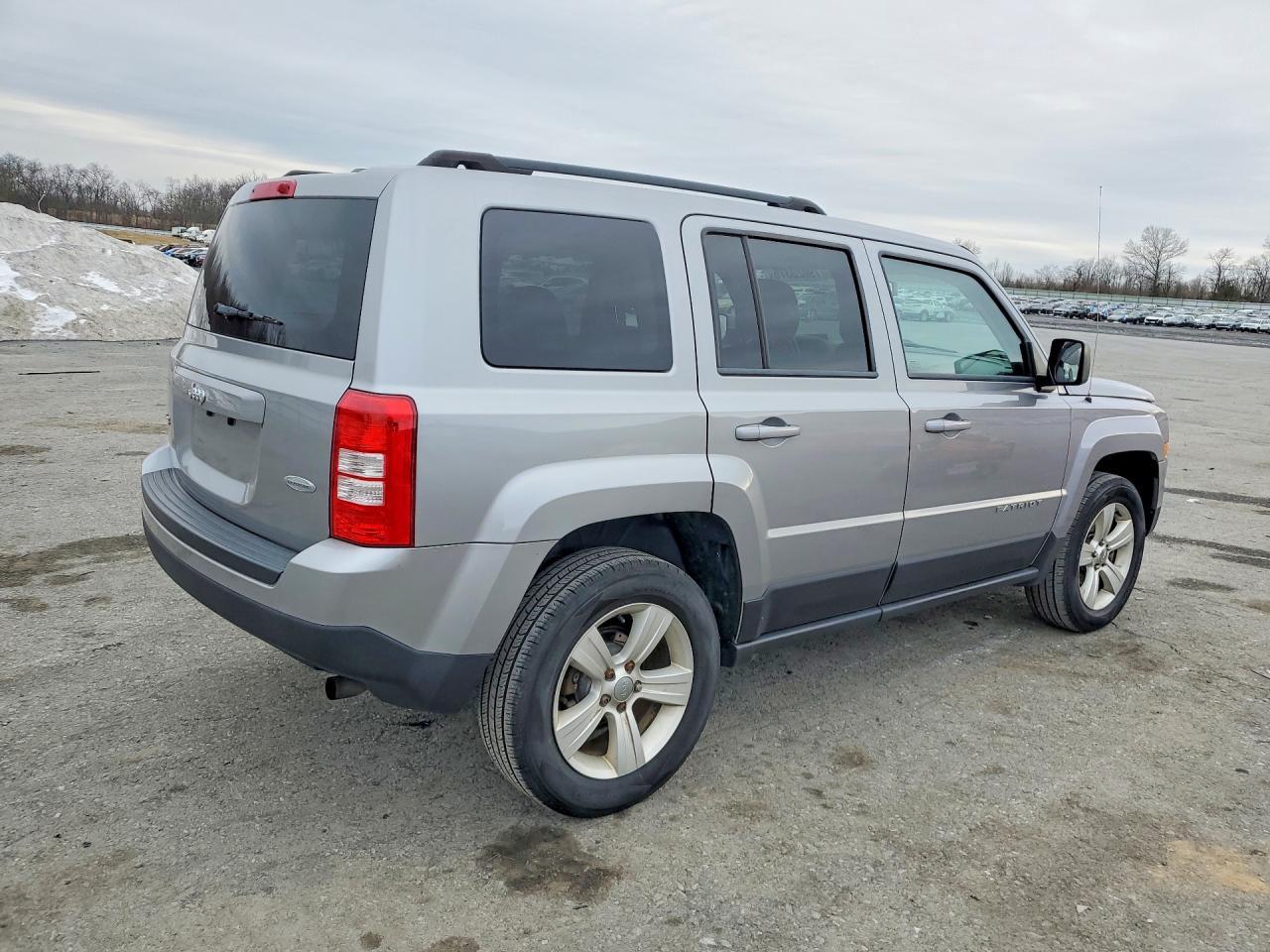 2017 Jeep Patriot Latitude - Фото 3