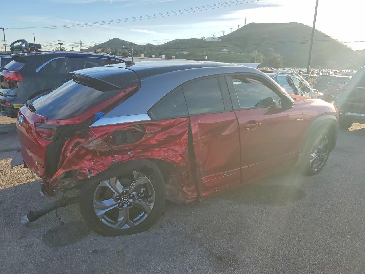 2022 Mazda Mx-30 Premium Plus - Image 3