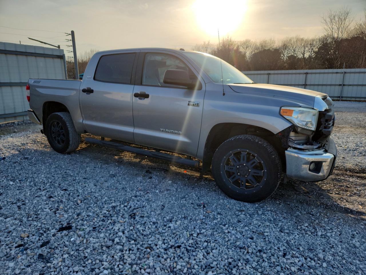 2014 Toyota Tundra Sr5 - Фото 4
