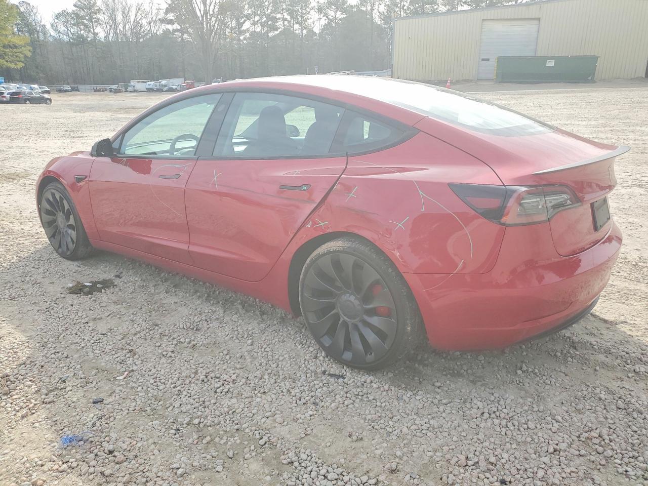 2023 Tesla Model 3 - Фото 2