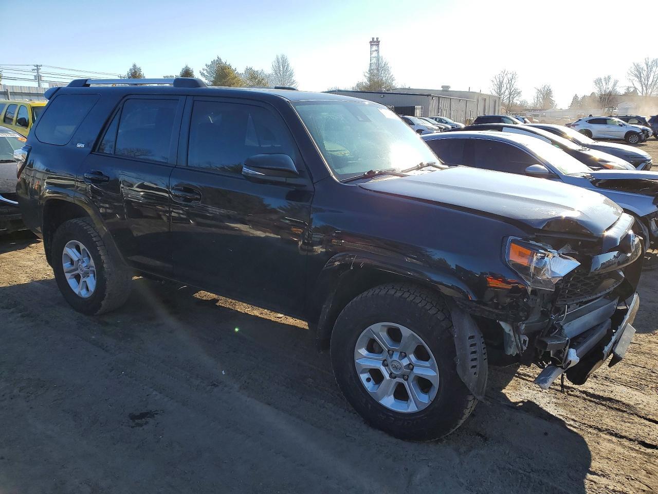 2022 Toyota 4Runner Sr5 Premium - Image 4