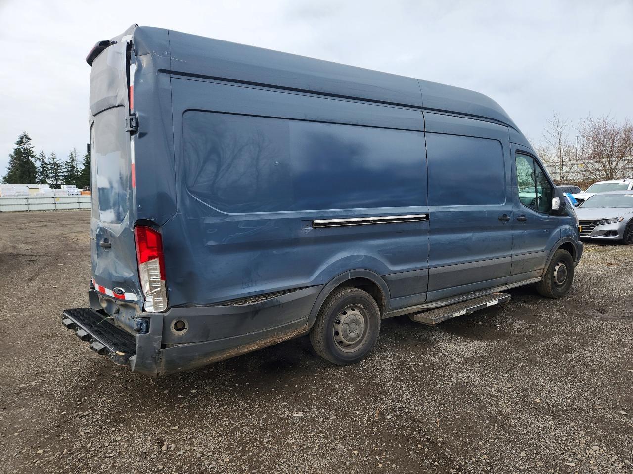 2019 Ford Transit 250 Delivery Van - Image 3