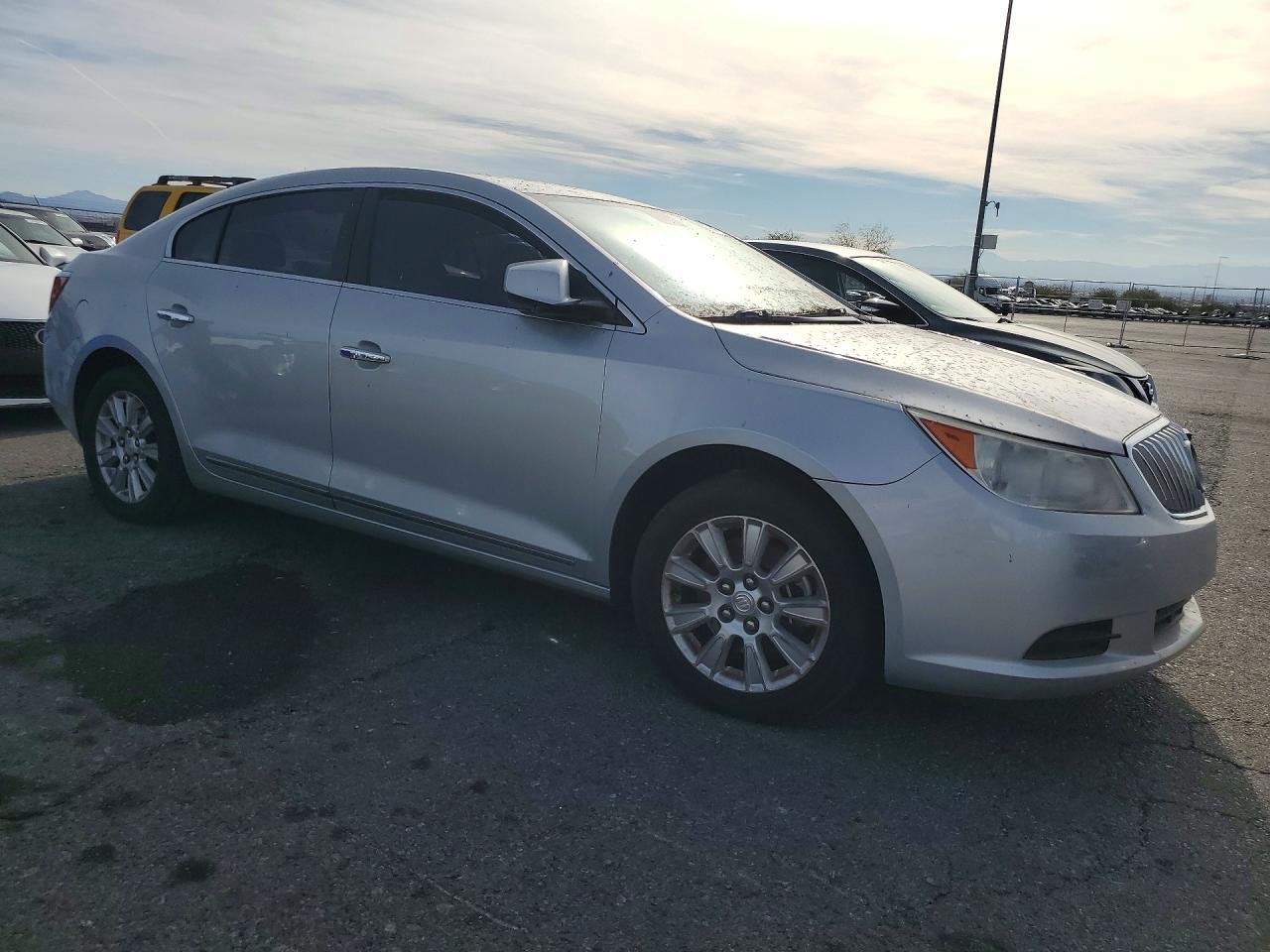 2010 Buick Lacrosse Cx - Фото 4