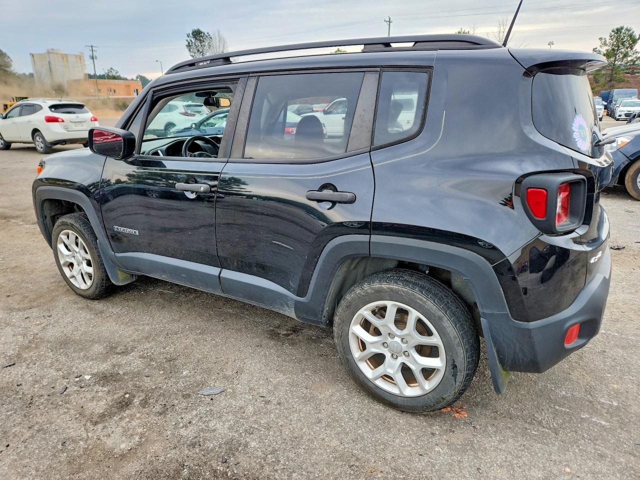2018 Jep Renegade S - Фото 2