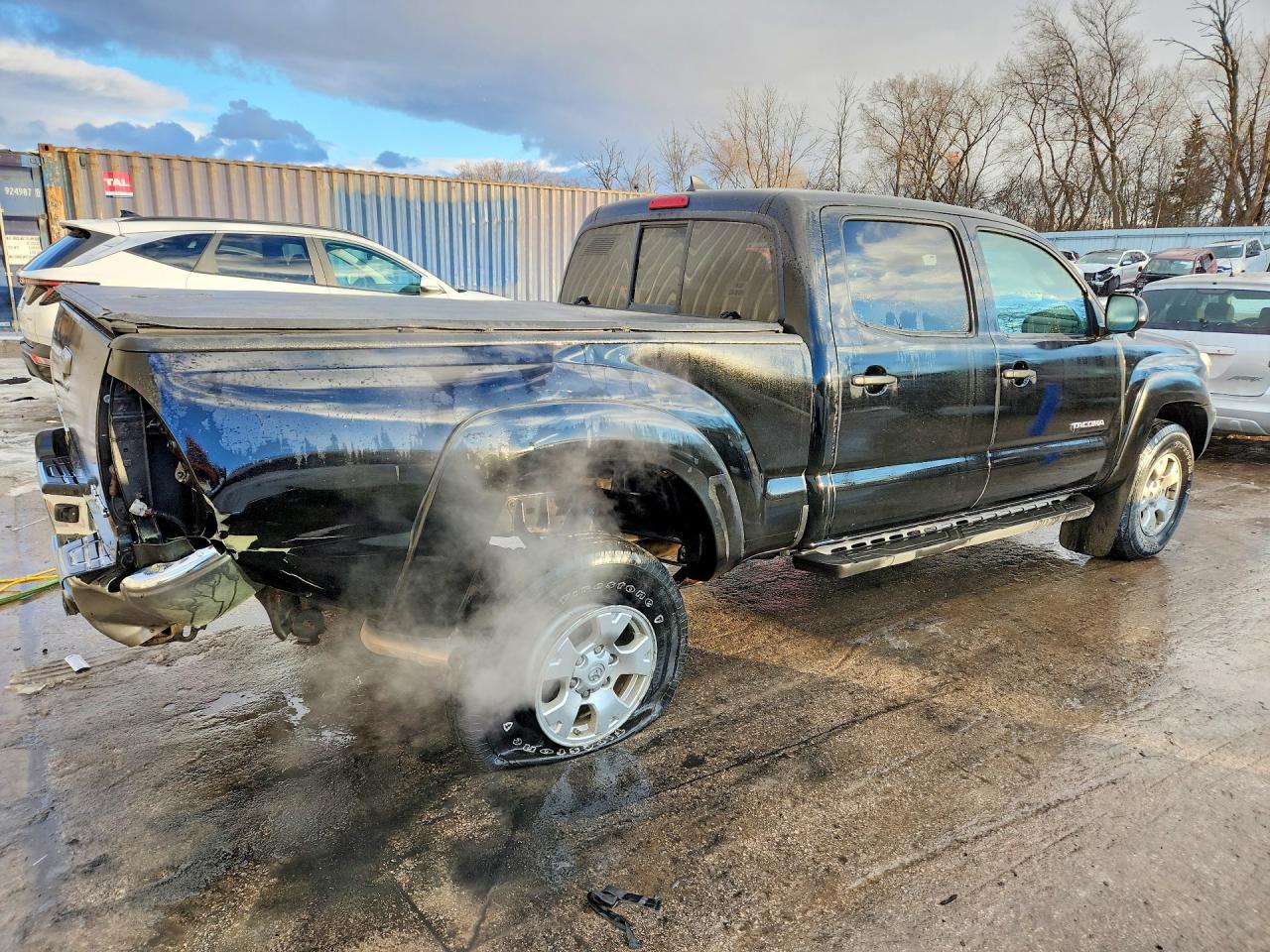 2015 Toyota Tacoma V6 - Image 3