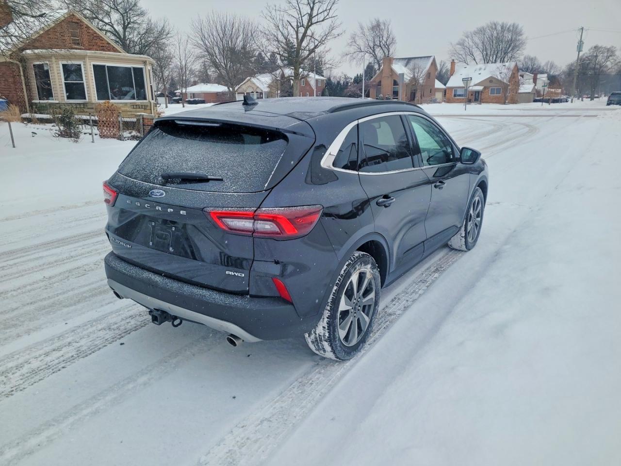 2025 Ford Escape Platinum - Фото 4