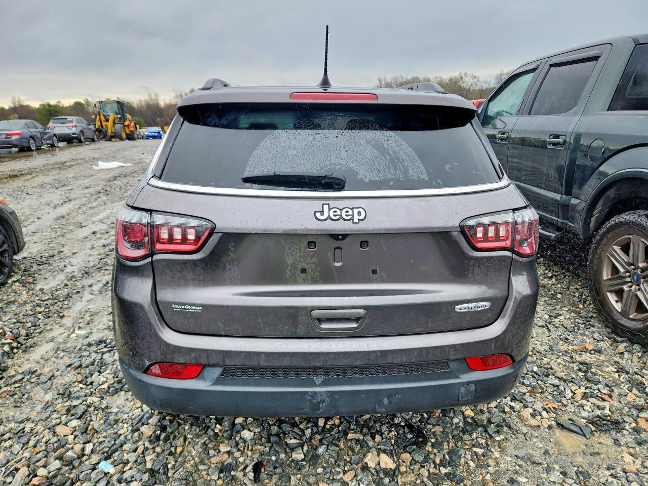2022 Jeep Compass Latitude - Фото 6