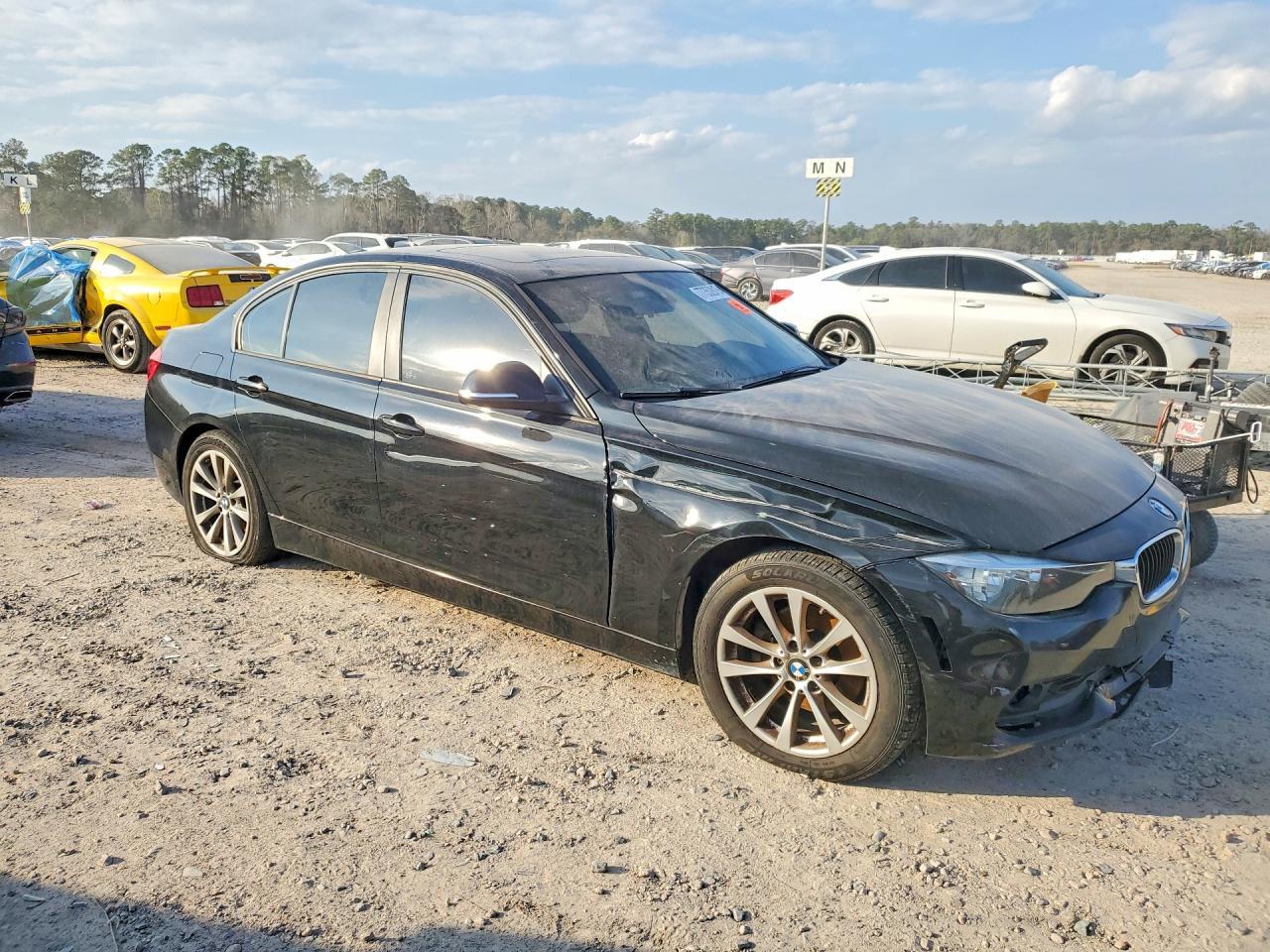 2017 BMW 320 I - Фото 4