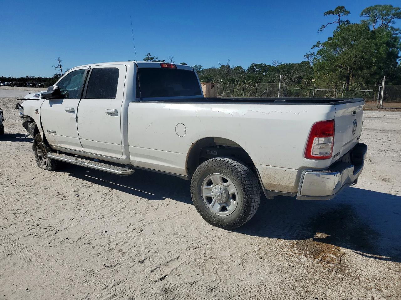 2021 Ram 2500 Big Horn - Фото 2