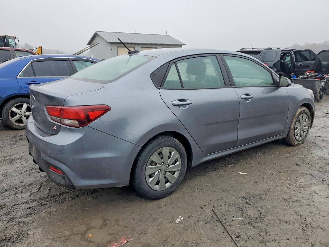 2020 Kia Rio Lx - Фото 3