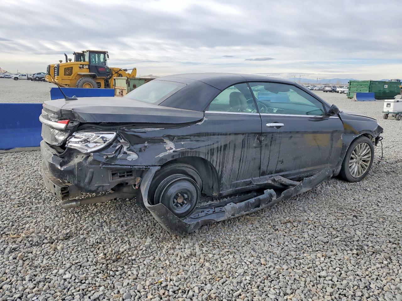 2011 Chrysler 200 Limited - Image 3