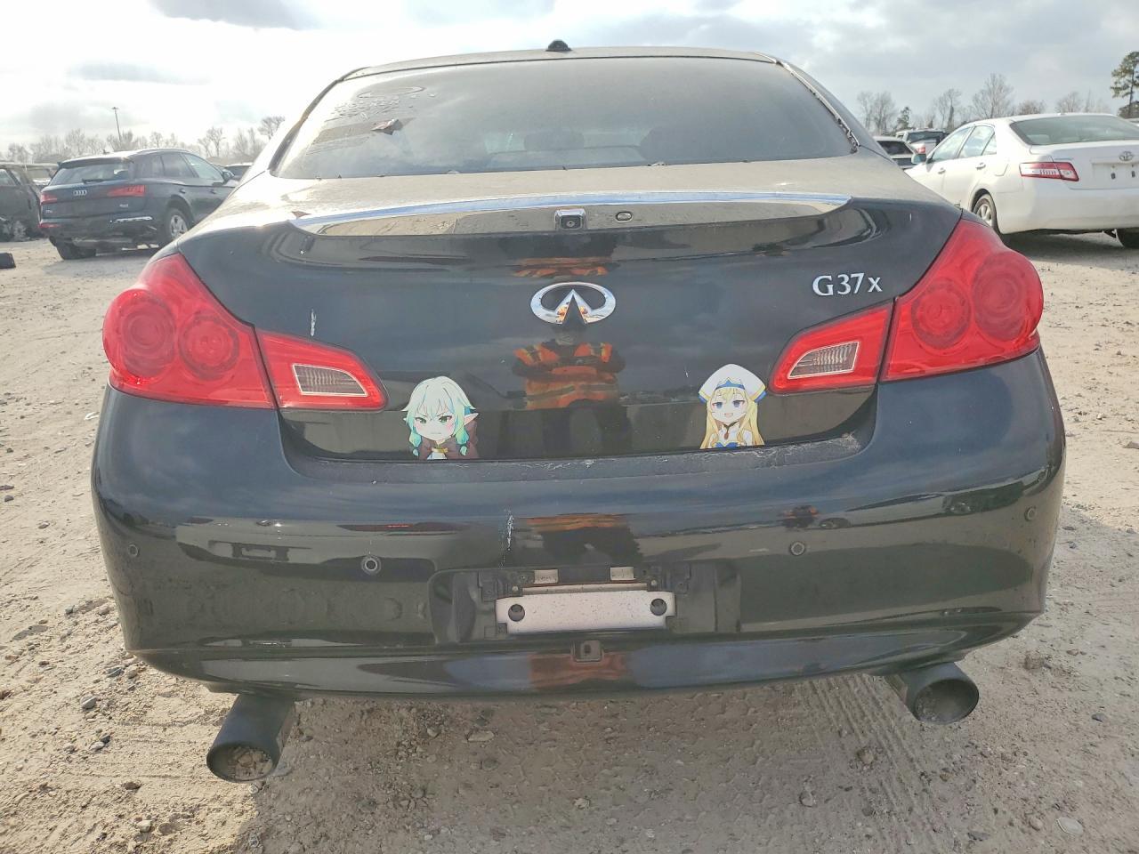 2011 Infiniti G37 - Image 6
