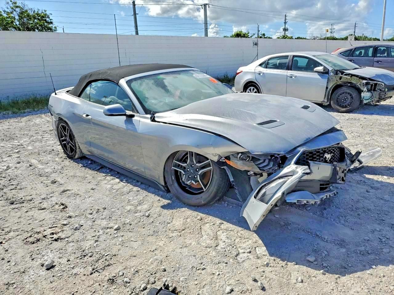 2020 Ford Mustang - Фото 4