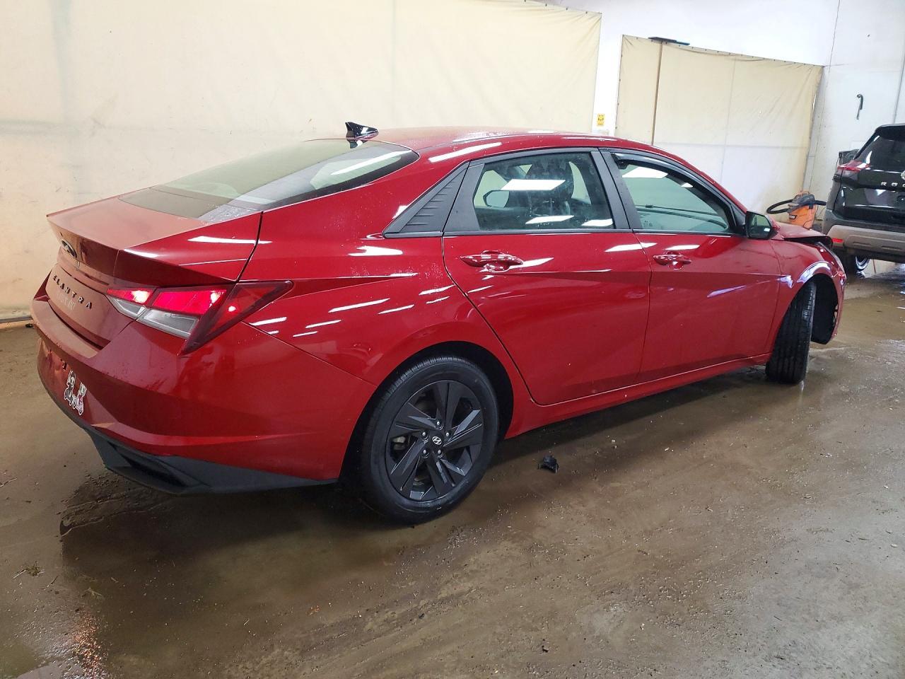 2021 Hyundai Elantra Sel - Фото 3