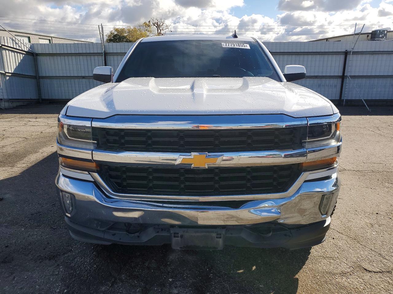 2017 Chevrolet Silverado K1500 Lt - Фото 5