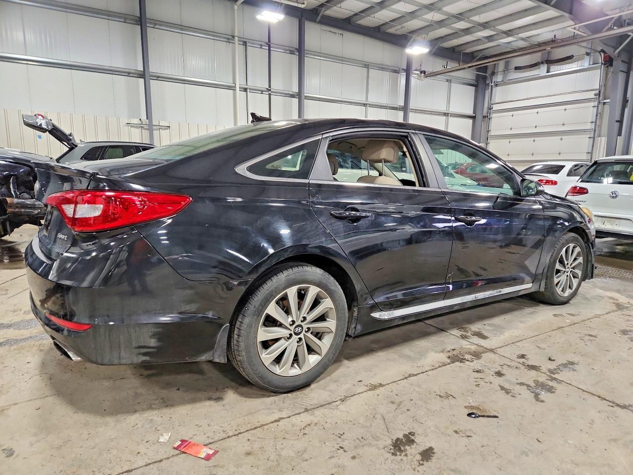 2017 Hyundai Sonata Sport - Фото 3
