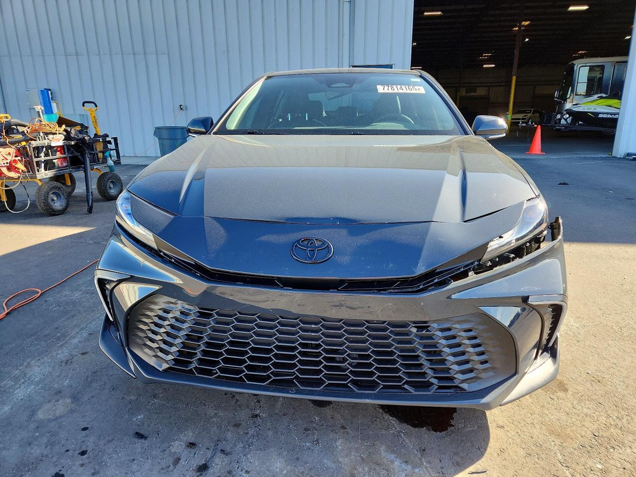 2025 Toyota Camry - Фото 5