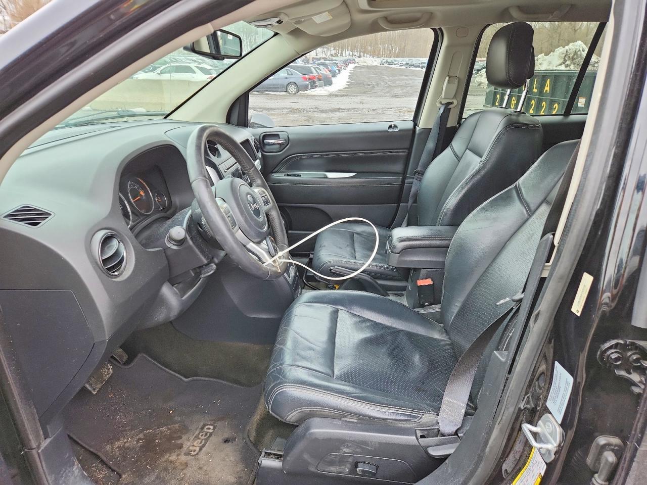 2015 Jeep Compass Latitude - Фото 7