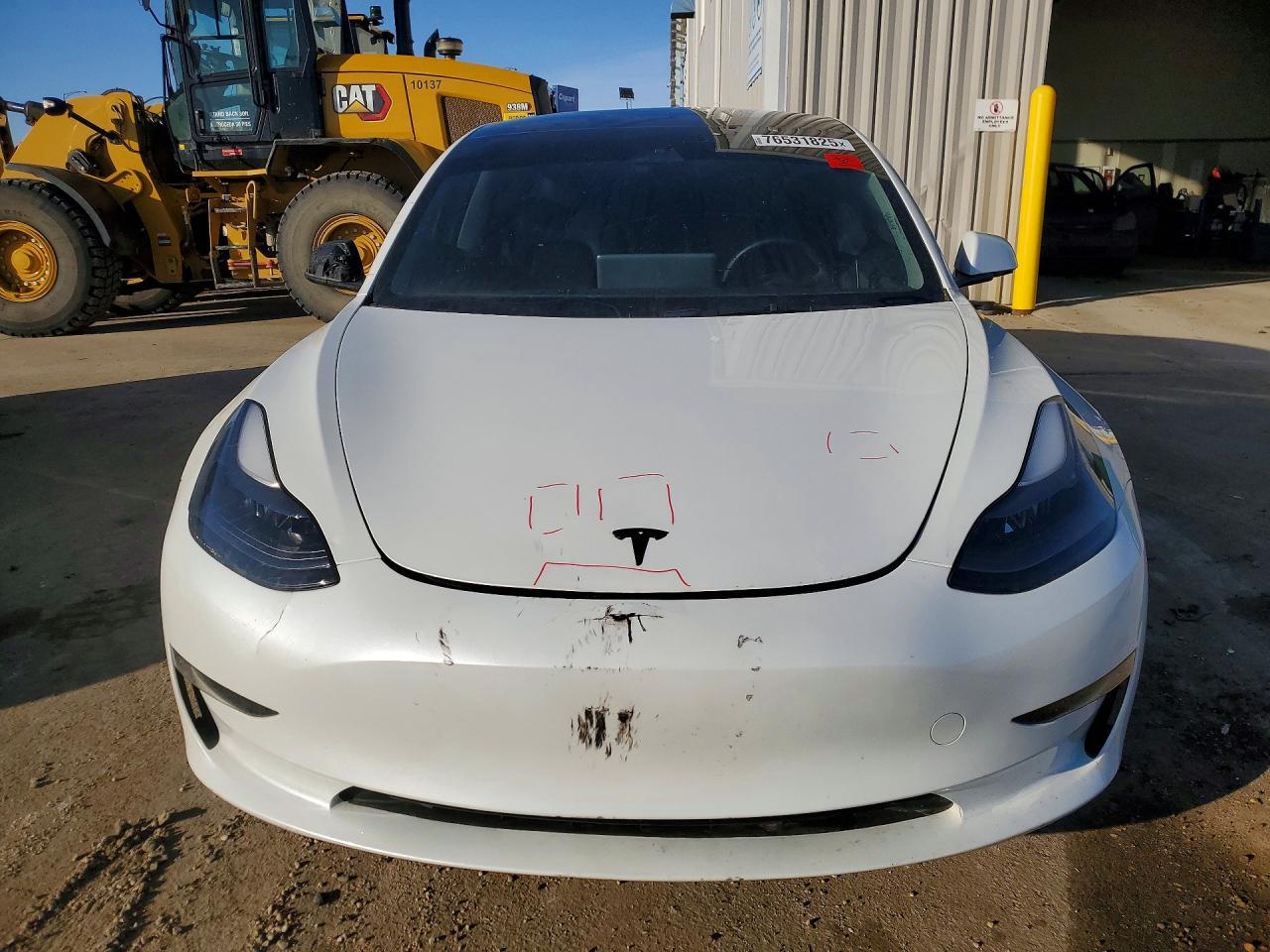 2023 Tesla Model 3 - Image 5