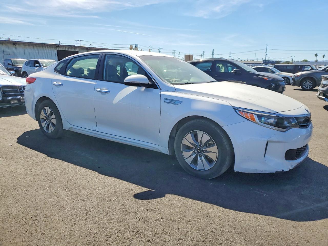 2017 Kia Optima Hybrid Premium - Фото 4