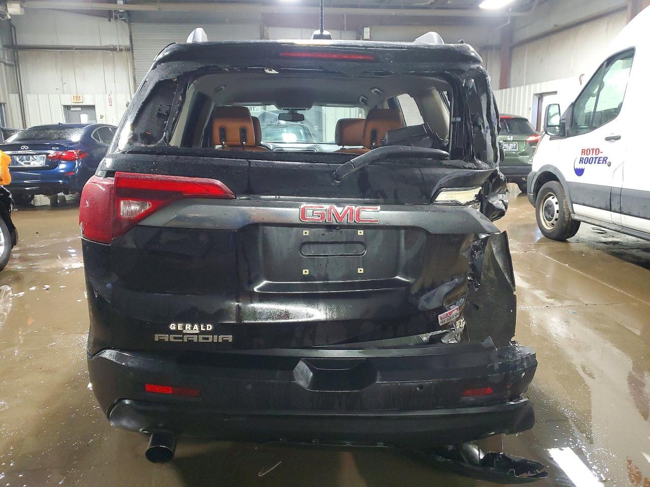 2018 GMC Acadia All Terrain - Фото 6