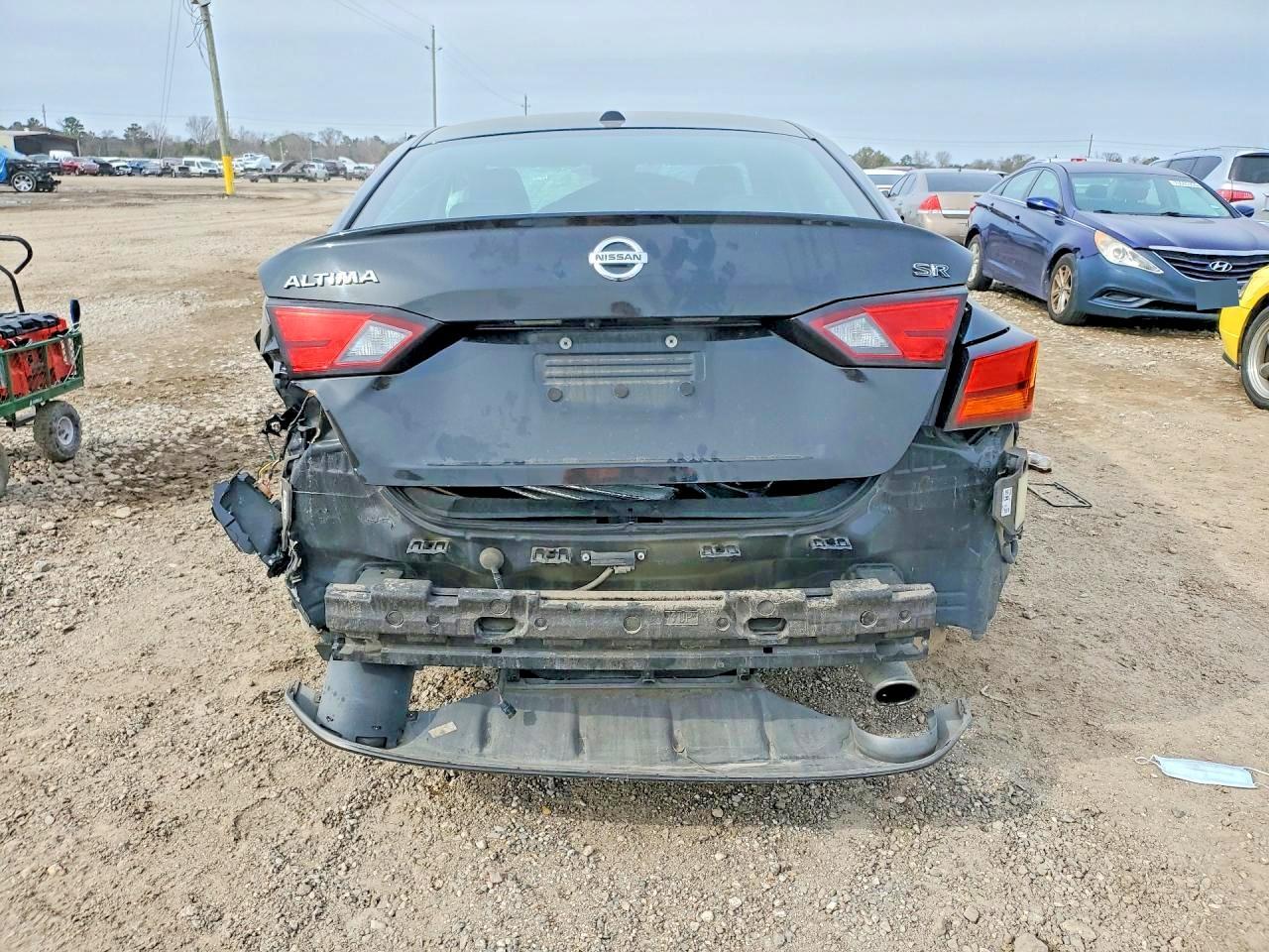 2021 Nissan Altima 2.5 Sr - Фото 6