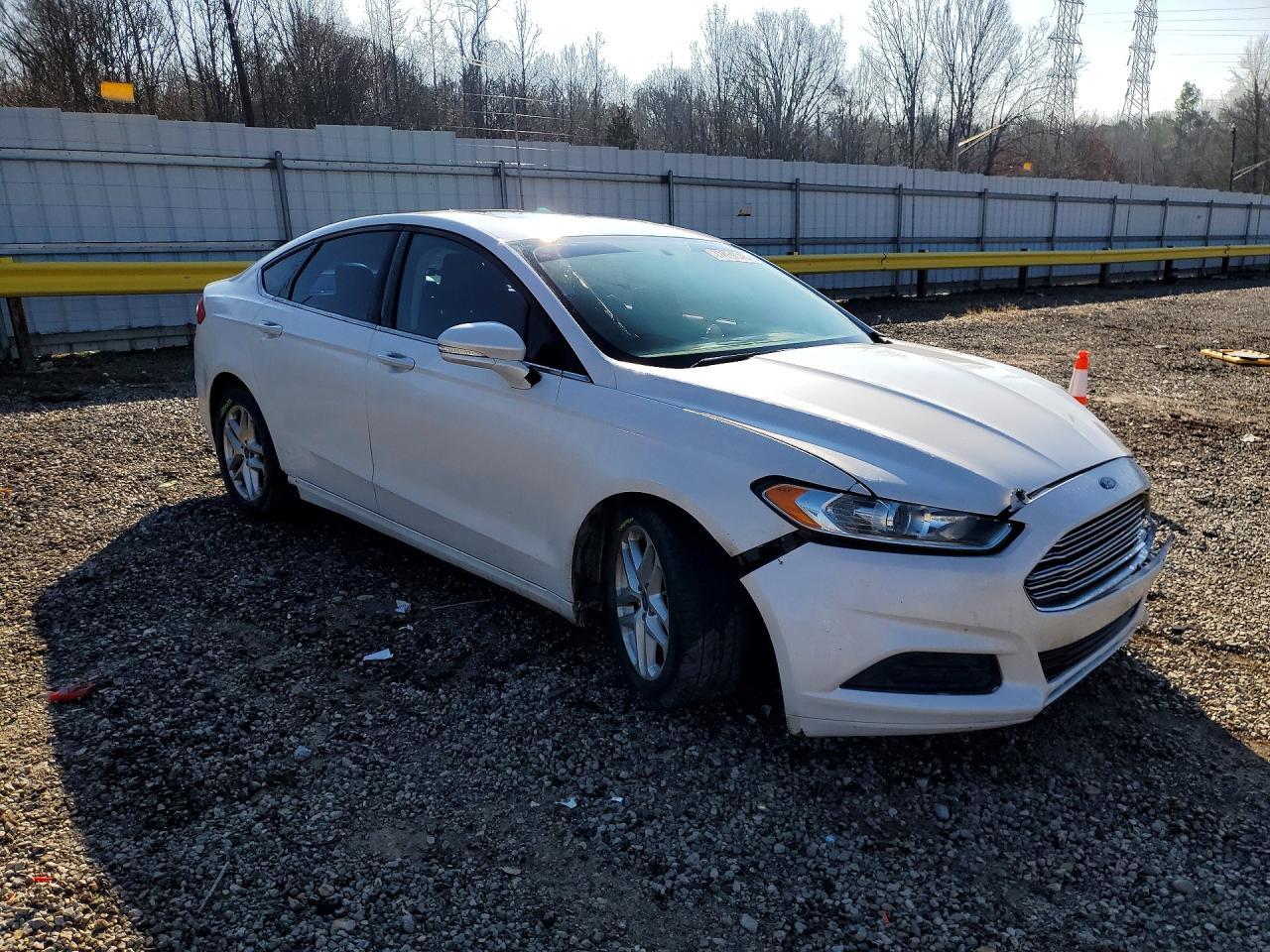 2013 Ford Fusion Se - Image 4