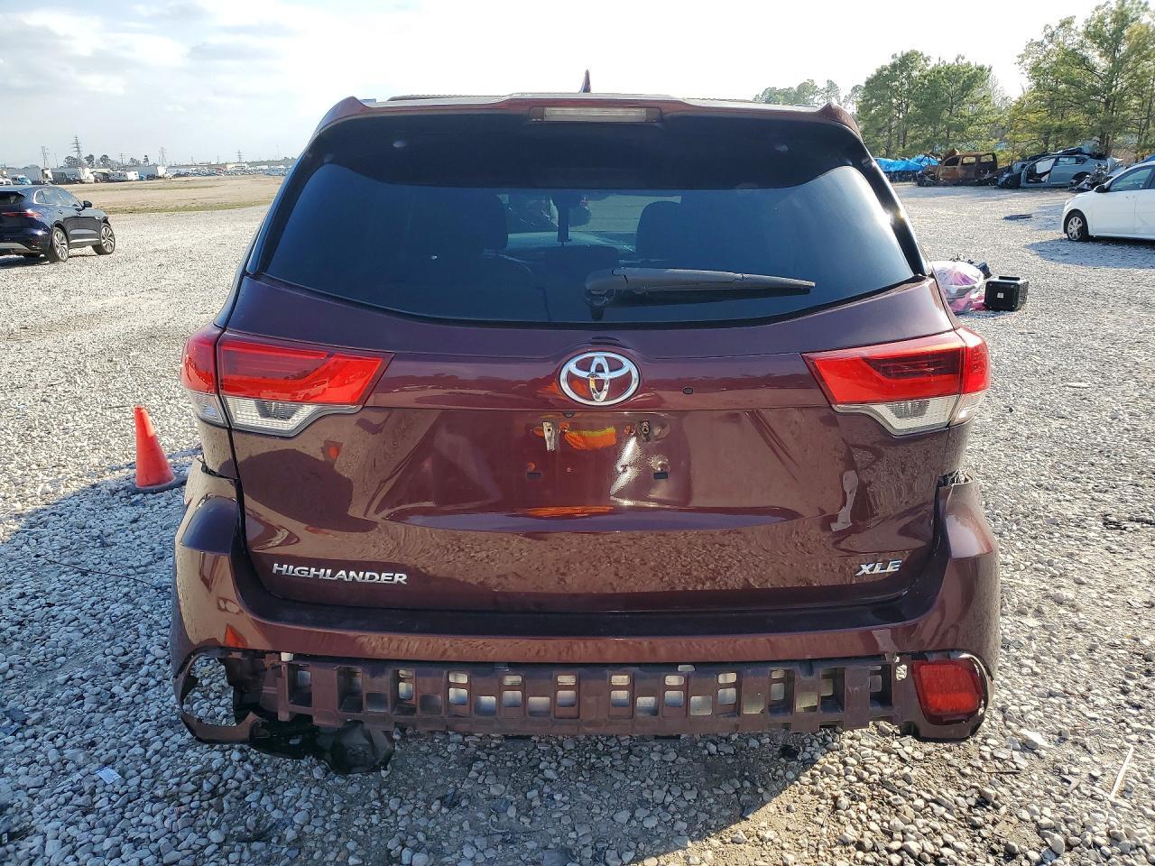 2019 Toyota Highlander Xle - Фото 6