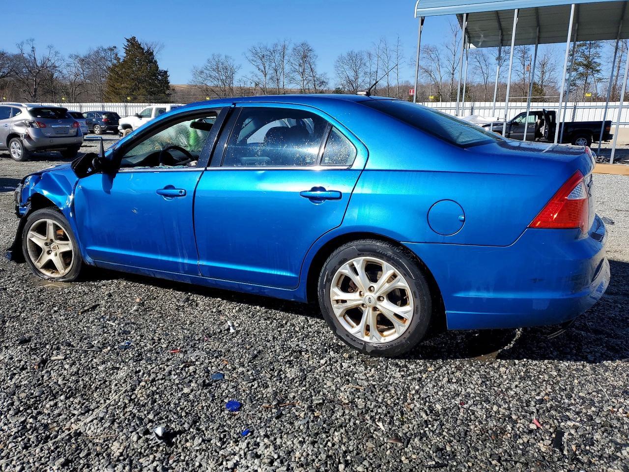 2012 Ford Fusion Se - Image 2