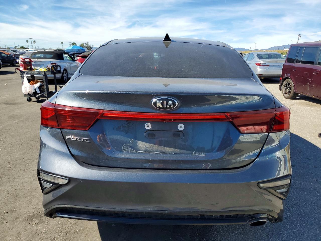2019 Kia Forte Lxs - Фото 6
