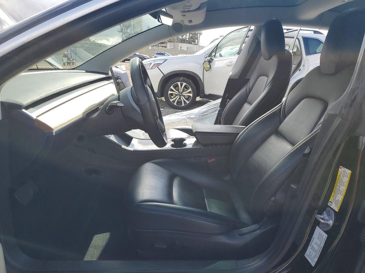 2019 Tesla Model 3 - Image 7