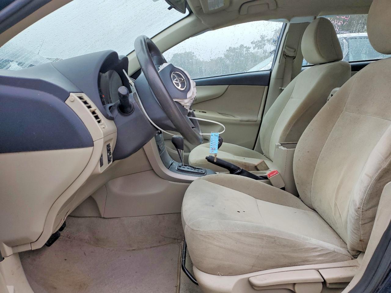 2013 Toyota Corolla Base - Фото 7