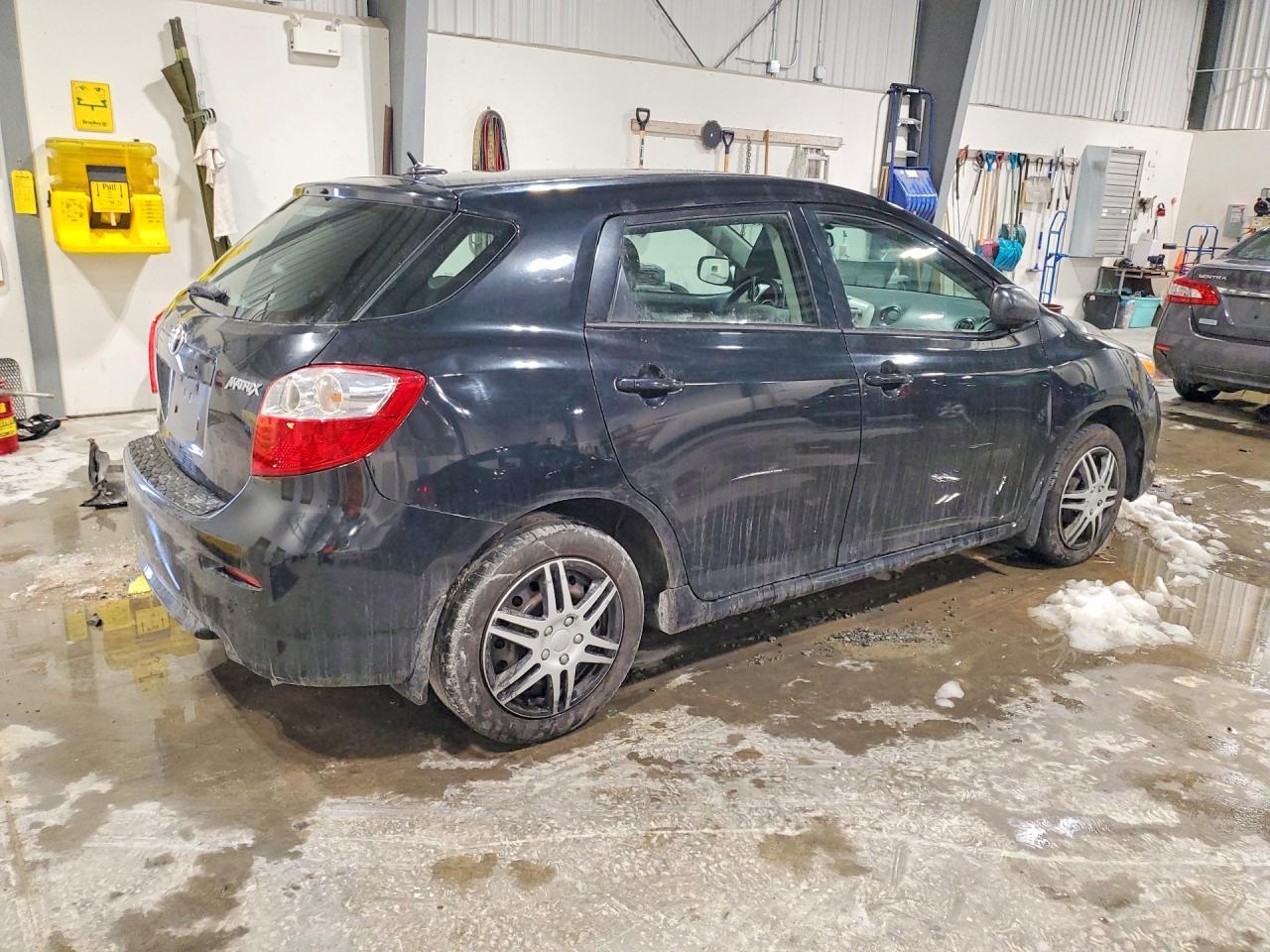2012 Toyota Corolla Matrix - Фото 3