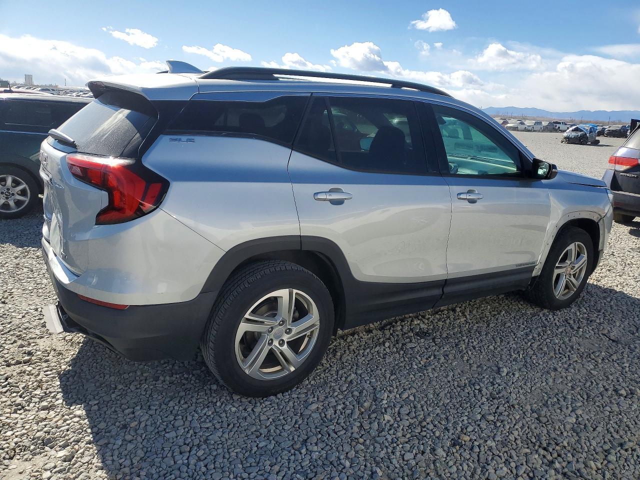 2018 GMC Terrain Sle - Image 3