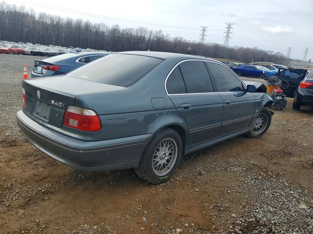 2003 BMW 540 I Automatic - Image 3