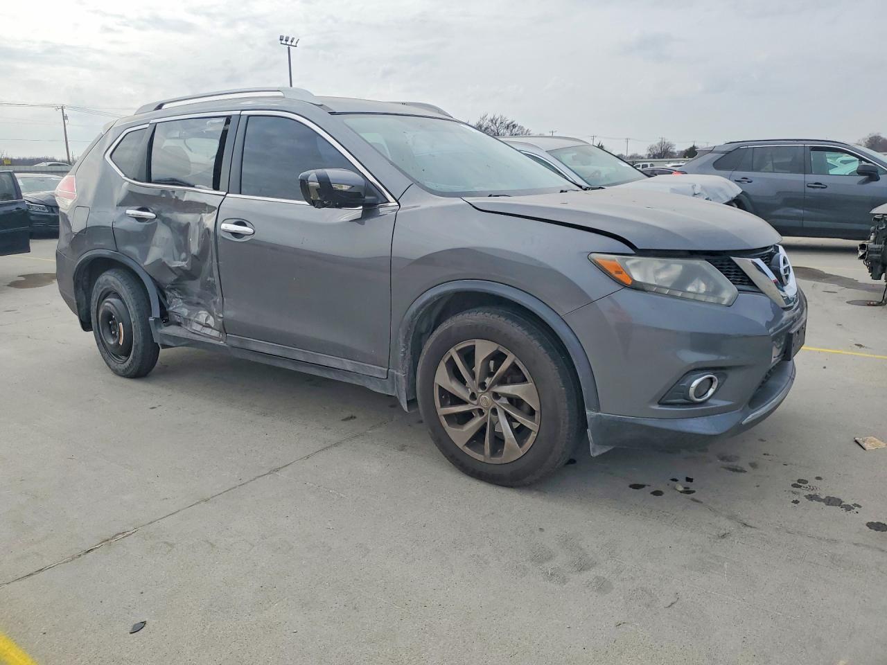 2014 Nissan Rogue S - Image 4
