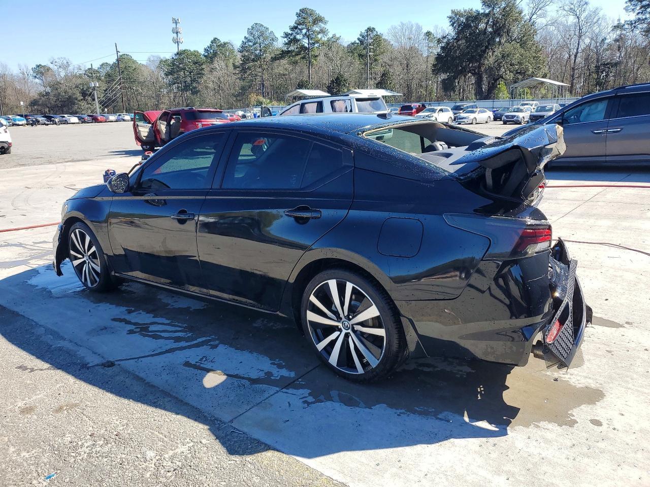 2022 Nissan Altima 2.5 Sr - Фото 2
